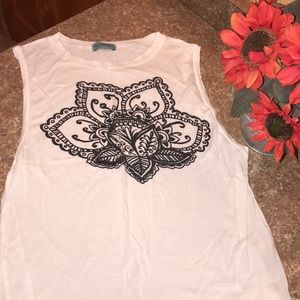 White printed tank top size Small